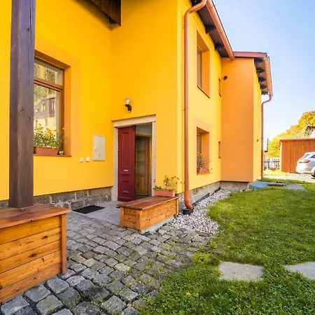 House Vedle