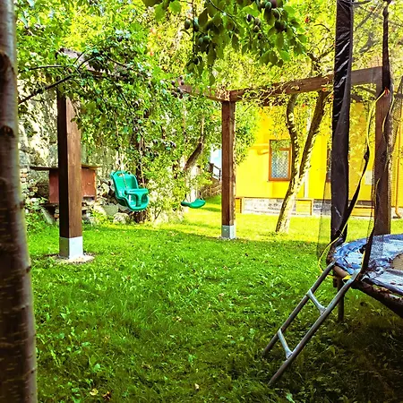 Villa House Vedle