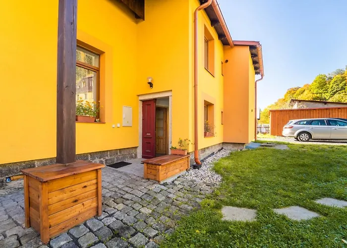 House Vedle